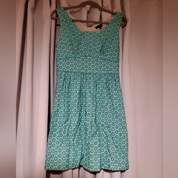 The Limited Dresses & Skirts - The Limited Lace Crochet Dress With Pockets